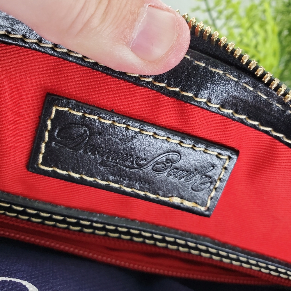 Dooney & Bourke - Picture 5 of 8